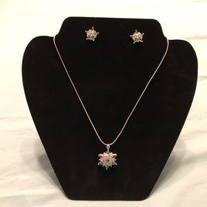 Elegant Silver Snowflake Jewelry Set